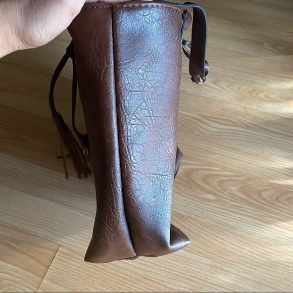 Weimeibaige Connie Wilderness Brown Vegan Leather Tote Bag - Picture 7 of 11